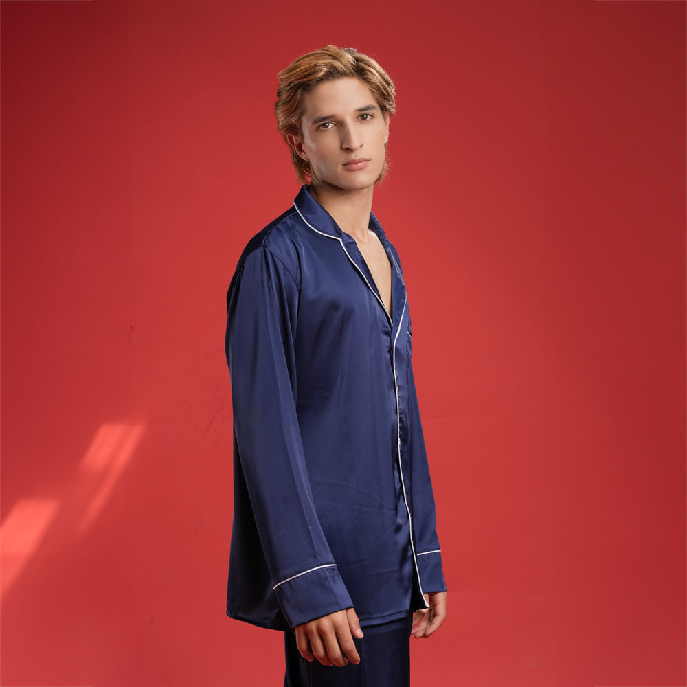 Pijama en satín de pantalón y camisa manga larga image 4