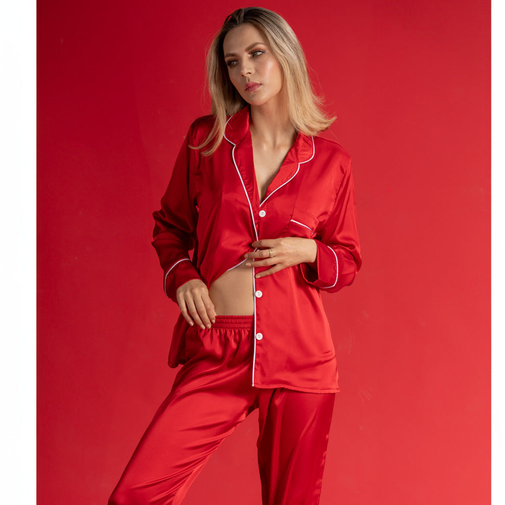 Pijama en satín de pantalón y camisa manga larga image 2