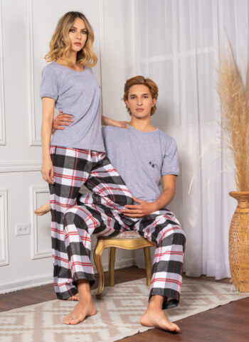 Conjunto de Pantalón de Cuadros y Camiseta bordada Caballero.